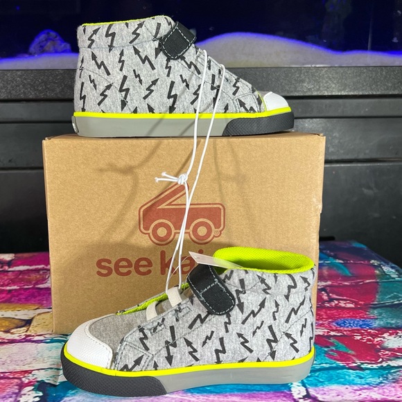 Lightning Toddler High Top Belmont Sneakers Textured Bottom for Grip See Pics - Picture 4 of 11